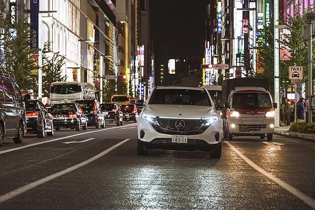 Mercedes EQC in Japan