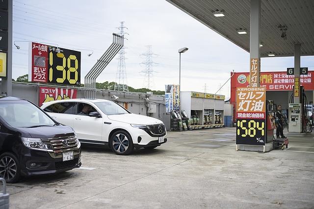 Mercedes EQC in Japan