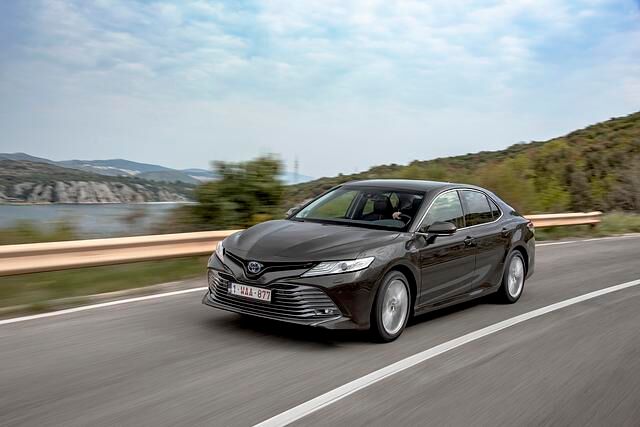 Test: Toyota Camry Hybrid - Ganz entspannt sparen
