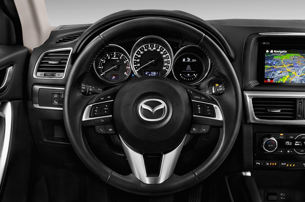 Mazda CX-5 (Baujahr 2015) Sports-Line 5 Türen Lenkrad