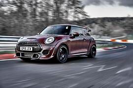 Mini John Cooper Works GP - Mit Flügeln und 306 PS