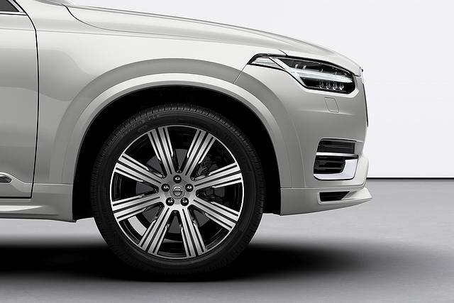 Volvo XC90 B5 AWD