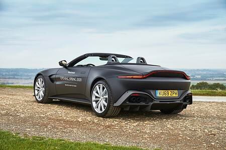 Aston Martin Vantage Roadster - Start zur Open-Air-Saison