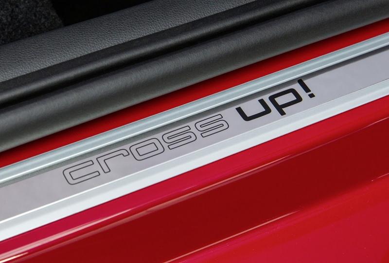 VW Cross Up