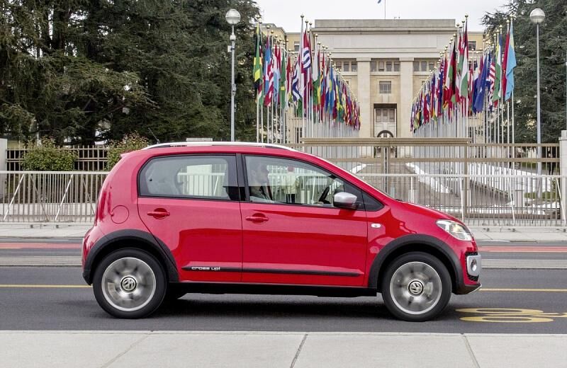 VW Cross Up