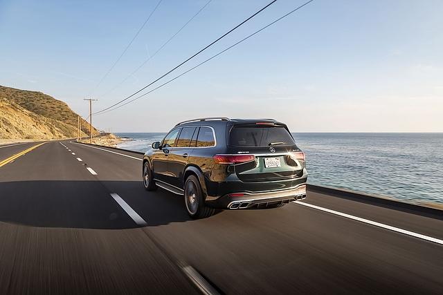 Mitte des Jahres soll der Mercedes-AMG GLS 63 4Matic+ auf den Markt kommen