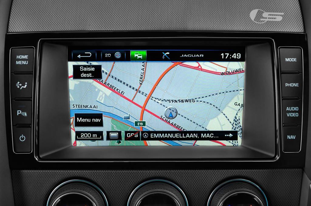 Jaguar F-Type (Baujahr 2015) S 3 Türen Radio und Infotainmentsystem