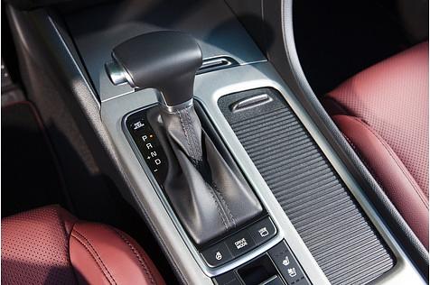 Kia Optima 1.7 CRDi Sportswagon - optional ist das siebenstufige Doppelkupplungsgetriebe