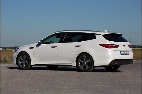 Kia Optima 1.7 CRDi Sportswagon - 4,86 Meter lang