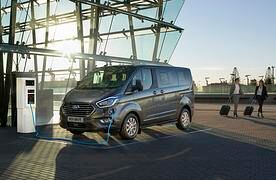 Test: Ford Tourneo Custom PHEV  - Hier nagelt nichts  