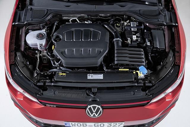 Der VW Golf 8 GTI hat jetzt 245 PS - genauso viel, wie bisher die Performance Variante