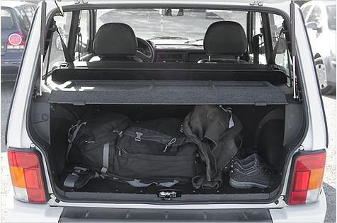 Mindestens 263 Liter passen ins Heck, gut ist die niedrige Ladekante