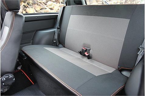 Die hinteren Radhäuser schränken den Platz auf der Rückbank ein