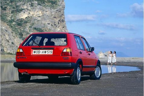 Der VW Golf syncro wiegt 1.070 Kilogramm.