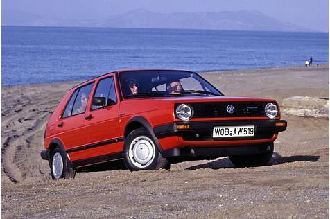 230 Liter Gepäck passen in seinen Kofferraum.