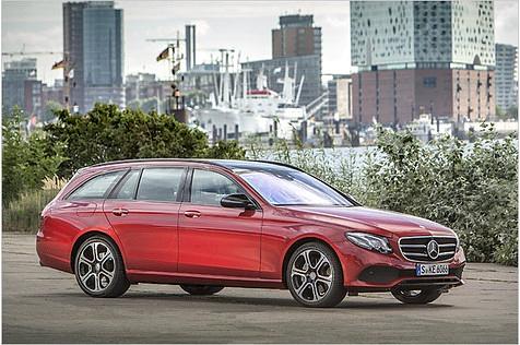 Ob Sie den großen Stern im Grill oder die klassische Variante mit Hauben-Stern wollen, bleibt Ihnen überlassen