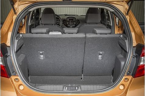 In der Basis-Konfiguration hat der Kofferraum ein Fassungsvermögen von 270 Litern