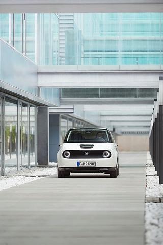 Der Honda-e setzt ebenfalls auf digitale Außenspiegel