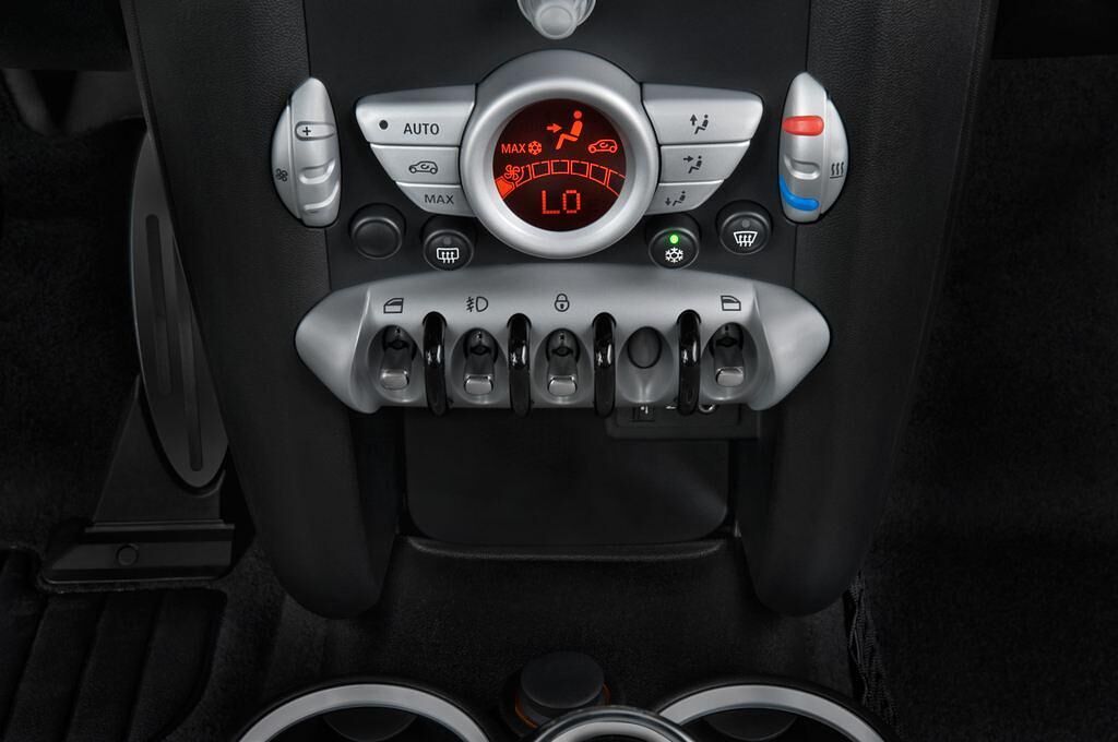 MINI MINI (Baujahr 2011) JCW 4 Türen Bedienungselemente Tür