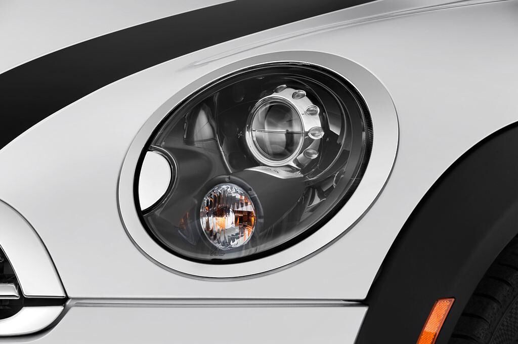 MINI MINI (Baujahr 2011) Cooper Clubman 4 Türen Scheinwerfer