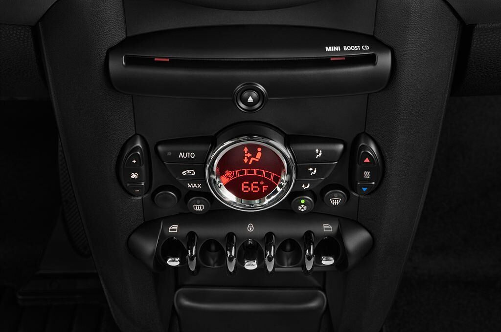 MINI MINI (Baujahr 2011) Cooper Clubman 4 Türen Temperatur und Klimaanlage