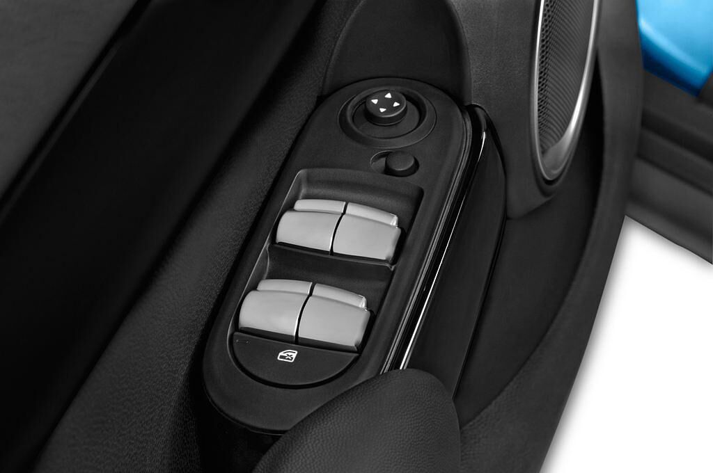 MINI MINI (Baujahr 2015) Cooper S 5 Türen Bedienungselemente Tür