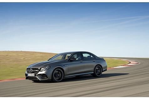 3,5 Sekunden braucht er bis Tempo 100.