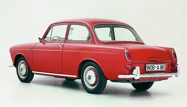Parallel mit dem Variant debütierte 1961 auf der IAA auch der Volkswagen 1500 als klassische Limousine
