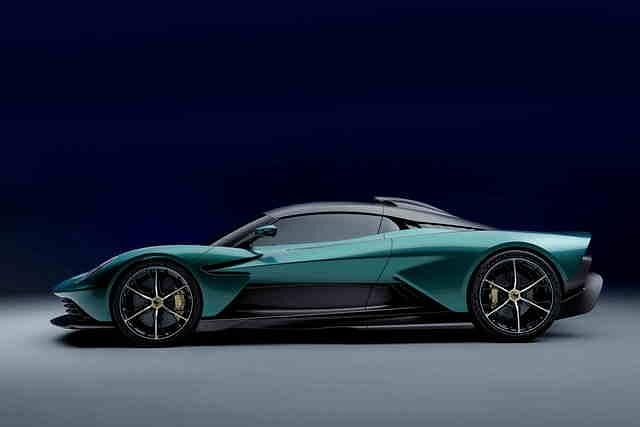 Die mächtigen Bremsen des Valhalla sind an den Vorderrädern formatfüllend