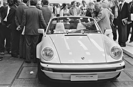 40 Jahre Porsche 911 Cabriolet - Schneller in den Sommer 40 Jahre Porsche 911 Cabriolet - Schneller in den Sommer