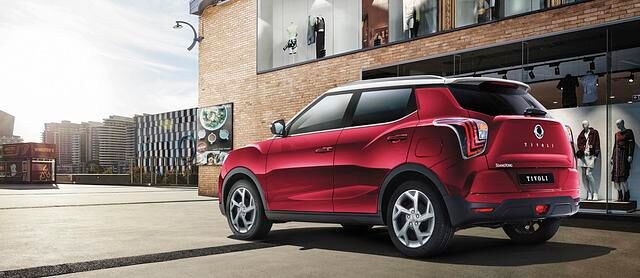 Erkennungsmerkmal der Fizz Edition sind Zweifarb-Lackierung und 18-Zoll-Räder