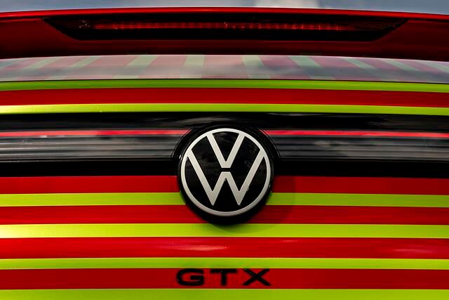 299 PS treiben die GTX-Version an