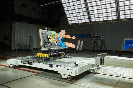 Wohnmobil-Crashtest - So werden Camper sicher