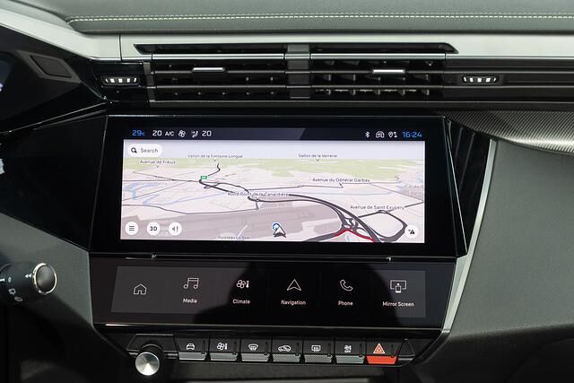 Die Navigationsdarstellung könnte allerdings übersichtlicher sein
