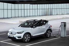 Volvo XC40 Recharge Pure Electric - Single statt Twin