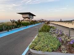 Fiat (500) RED und Eröffnung Lingotto - Grün denken, rot lackieren