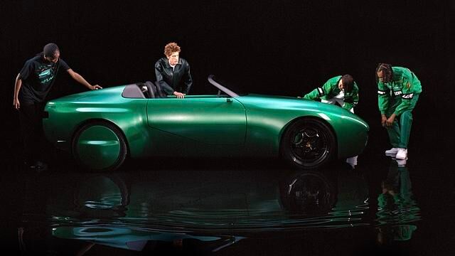 Zu den Besonderheiten des Umbaus gehört auch eine Lackierung in einem ungewöhnlichen Grünton