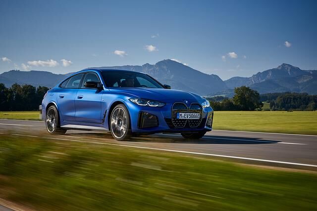 Der i4 ist BMWs erstes E-Auto, bei dem sich alles um die Freude am Fahren dreht