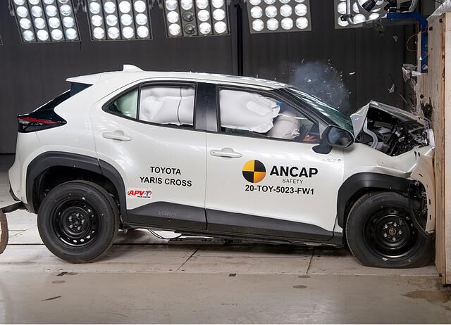 Klein und sicher: Der neue Toyota Yaris Cross beim EuroNCAP-Test