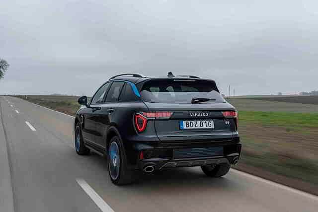 Dank einiger pfiffiger Designkniffe ist der 01 eine auffällige Erscheinung