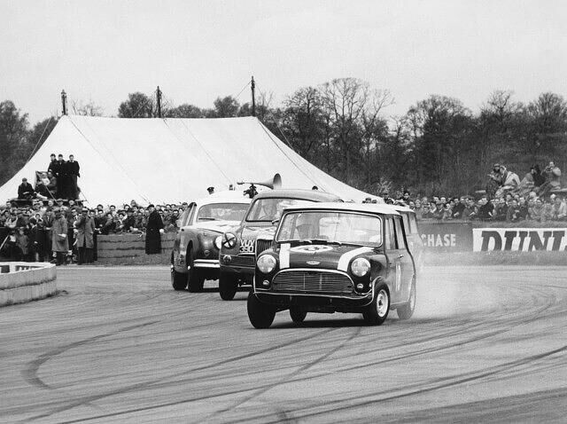 Der Mini Cooper hatte bei Rennen oft die Nase vorn 
