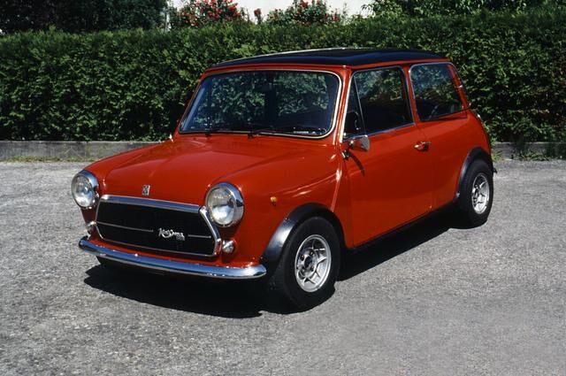 Mini Clubman 1275 GT ist 1970 mit 60 PS Leistung erhältlich, neu ist außerdem der Cooper S mit 1275 cm³
