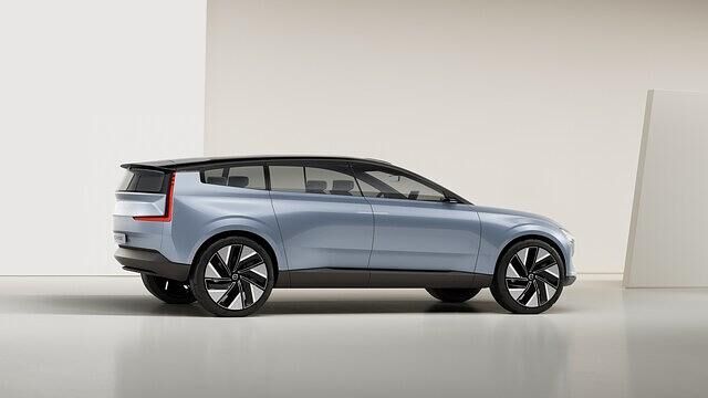 Auch Volvo hält dem Kombi die Treue - lässt ihn aber wohl etwas in Richtung Crossover wandern