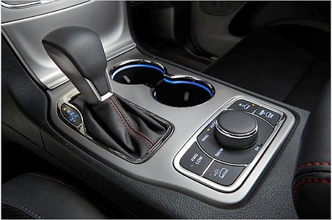 Der Automatik-Wählhebel wurde überarbeitet