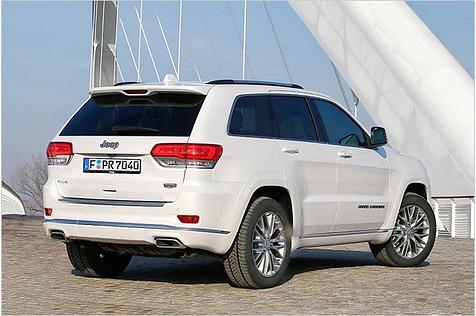 Das HEMI-Aggregat leistet 352 PS