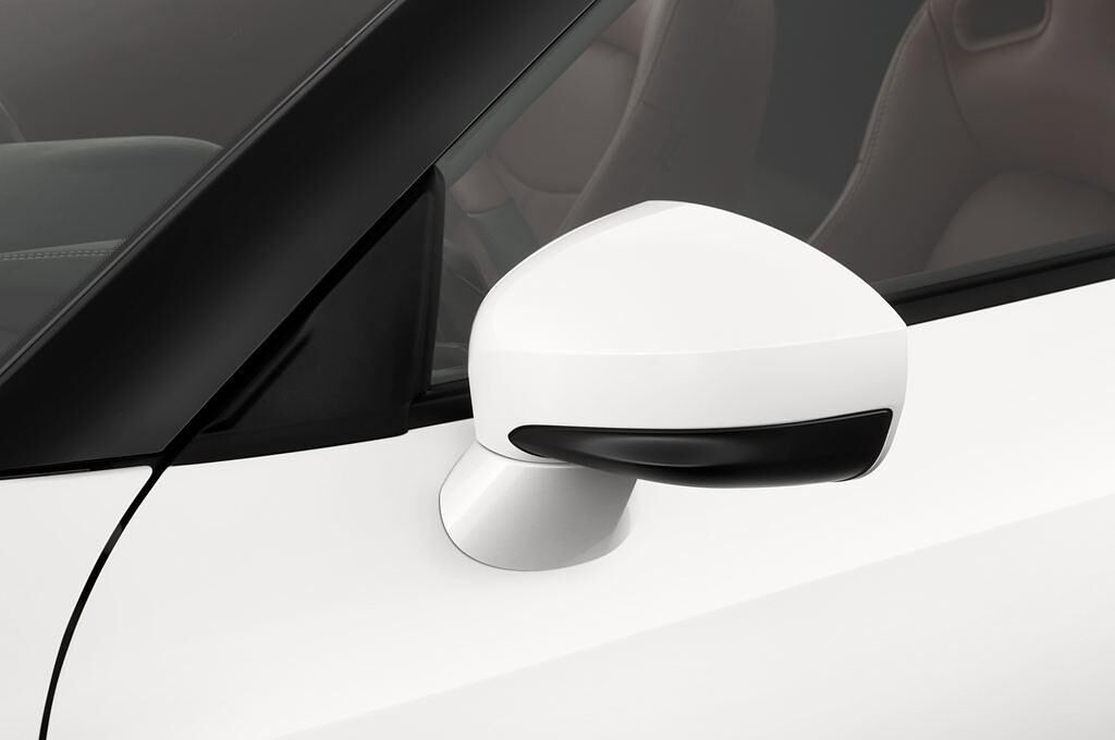 Nissan GT-R (Baujahr 2012) - 2 Türen Außenspiegel