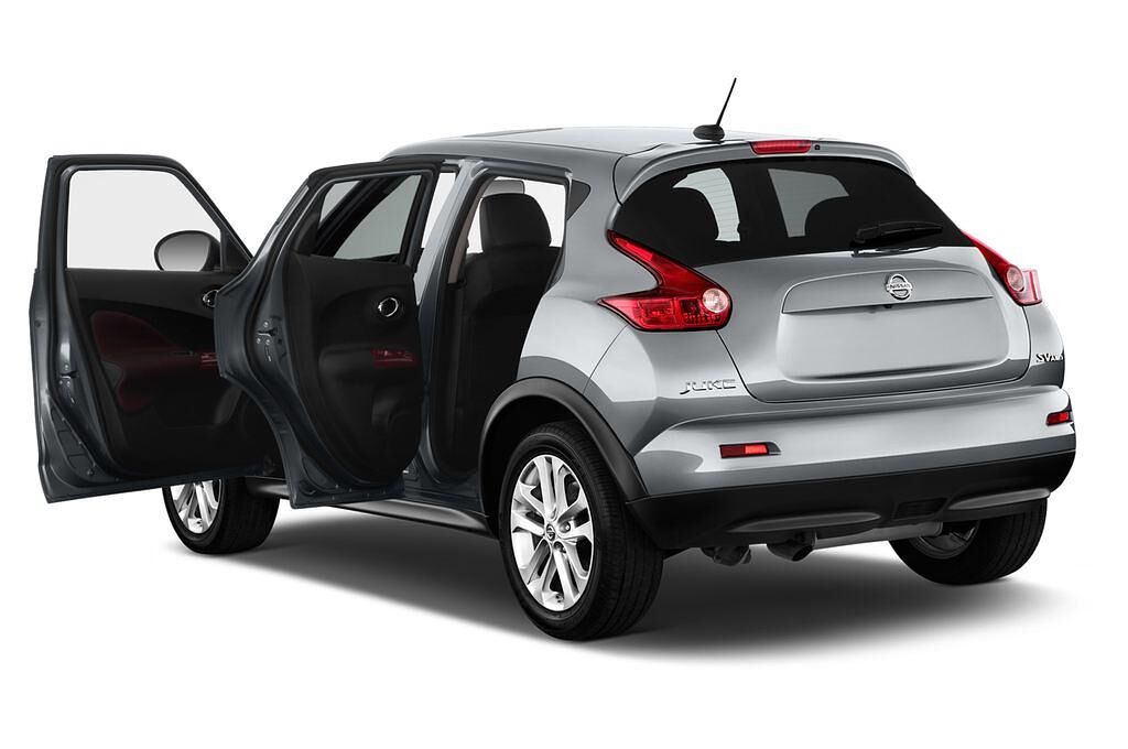 Nissan Juke (Baujahr 2010) Tenka 5 Türen Tür geöffnet