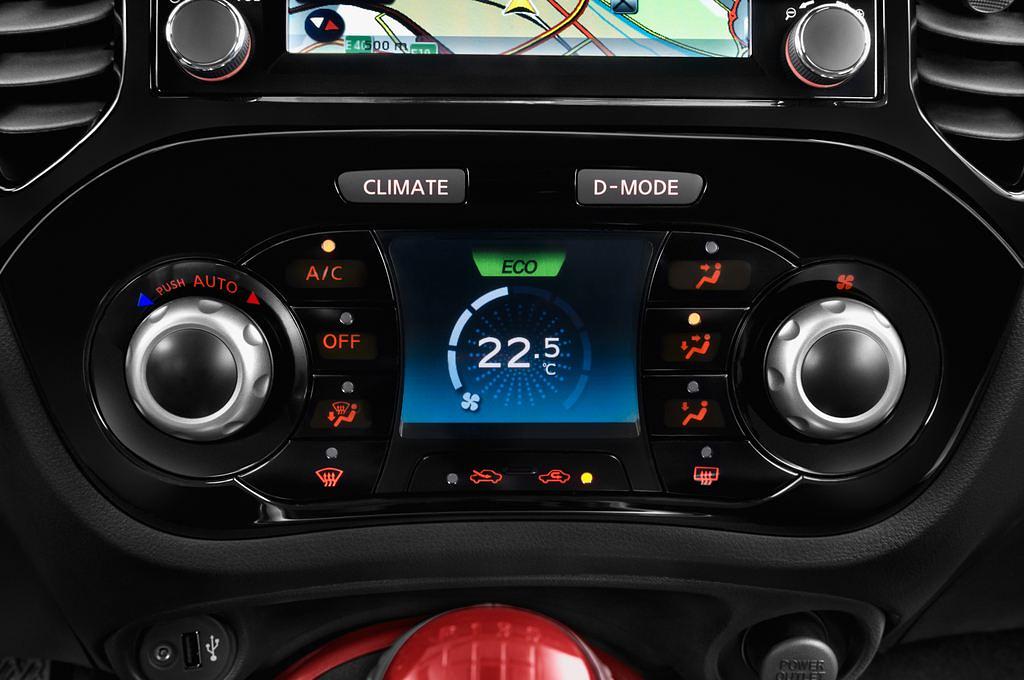Nissan Juke (Baujahr 2014) Tekna 5 Türen Temperatur und Klimaanlage
