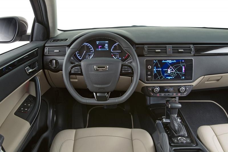 Qoros 3 Limousine