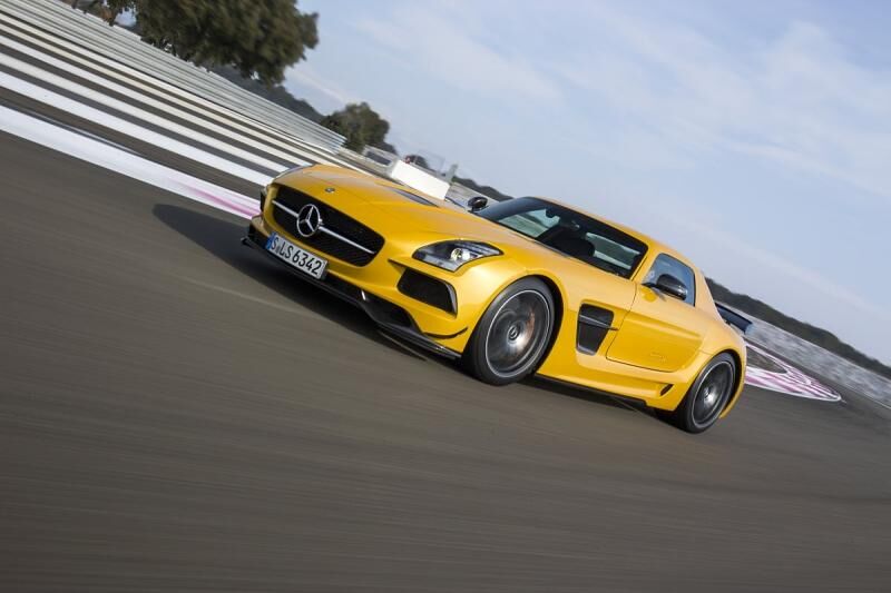 Mercedes SLS Black eries